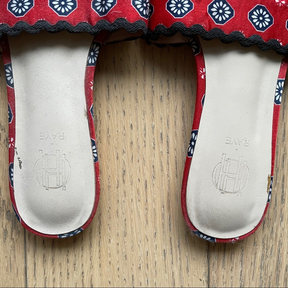 Red Patterned Slides - Picture 2 of 4